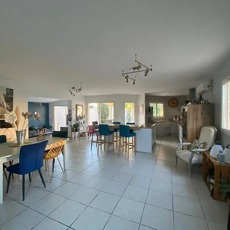 Villa Magnifique Individuelle Climatisée 4 Avec Piscine 11 M 5m